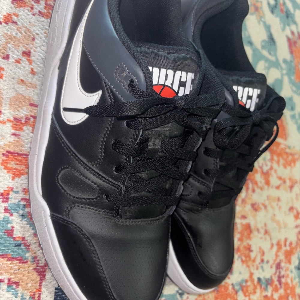 Nike Black and White Men's Sneakers